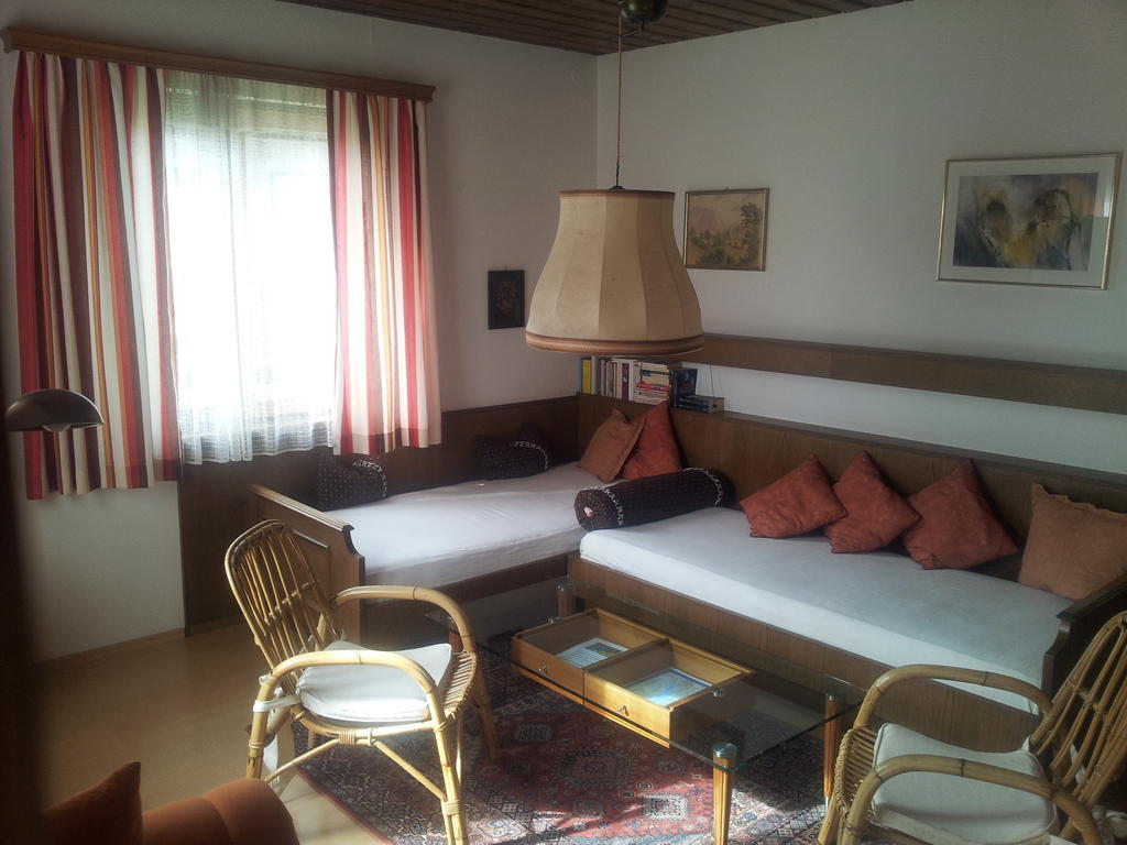 Appartements Direkt Am See Grundlsee Chambre photo