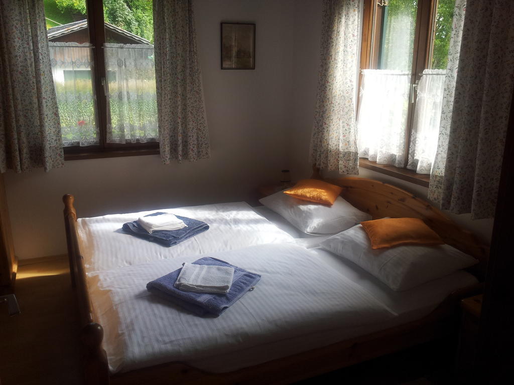 Appartements Direkt Am See Grundlsee Extérieur photo