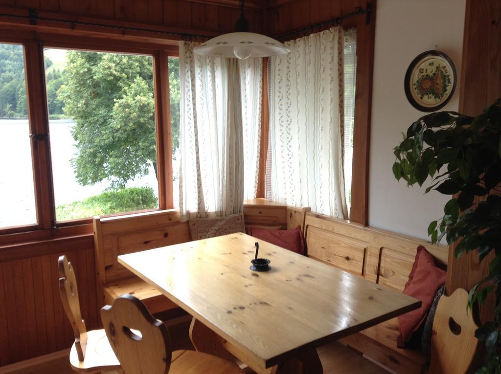 Appartements Direkt Am See Grundlsee Chambre photo